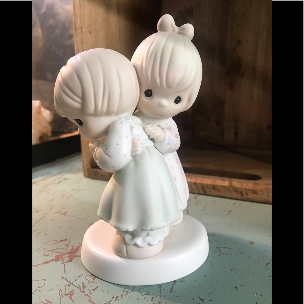 Precious Moments Authentic Retired figurine